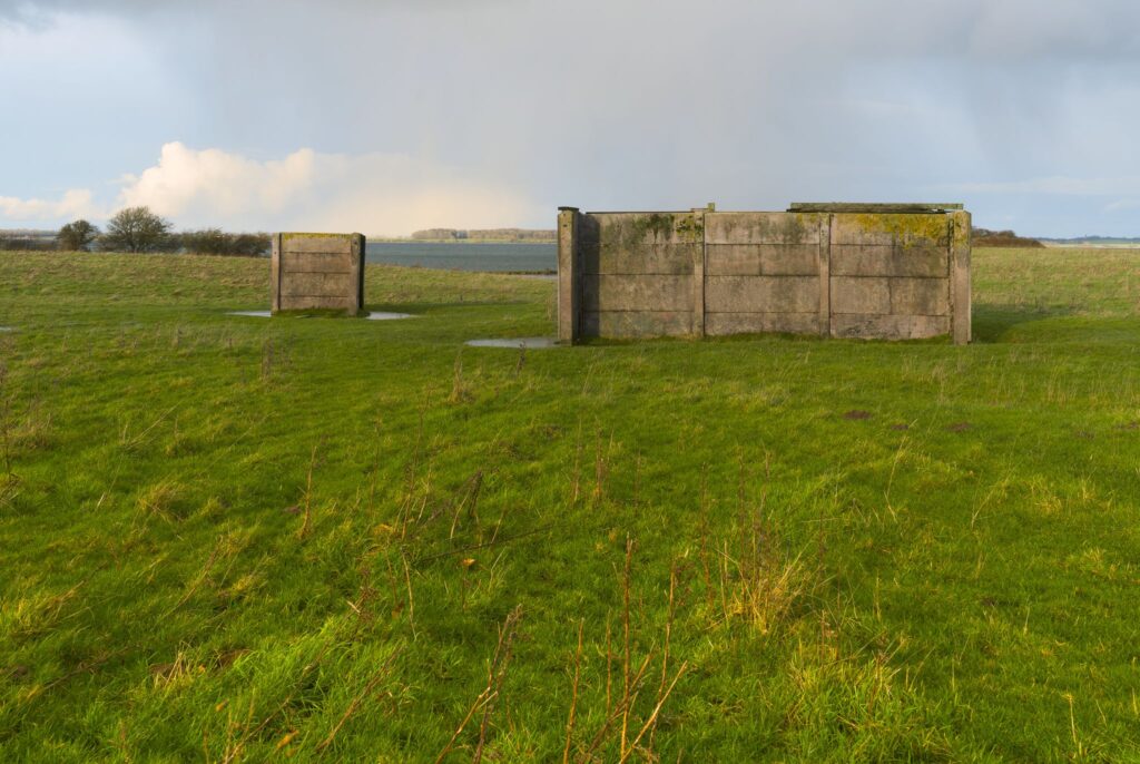 Nedlagt håndgranatbane / Abandoned hand granate court