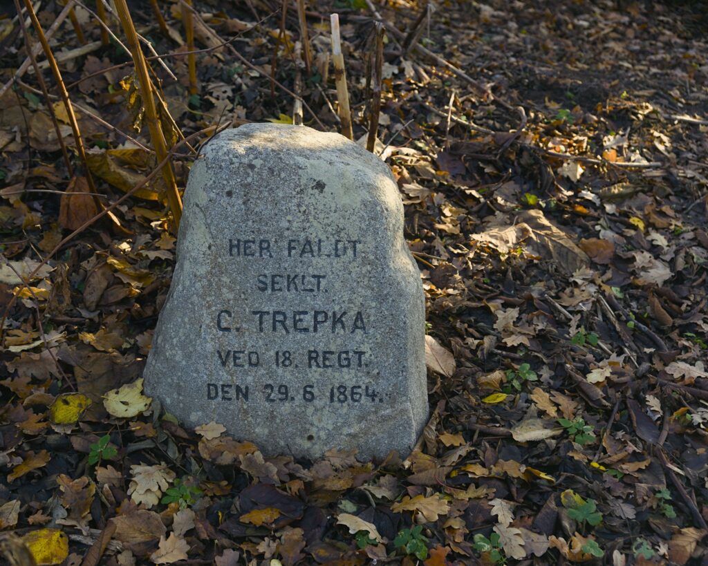 Mindesten over Sekondløjtnant C. Trepka / The memorial to Second Lieutenant C. Trepka