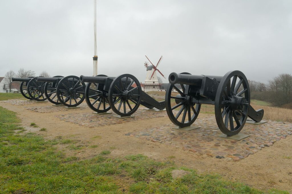 Kanonbatteri på Dybbøl Banke / Cannon battery on Dybbøl Banke