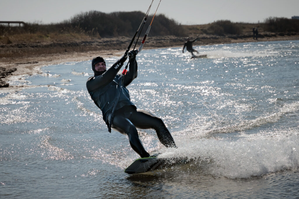Dragesurfer / Kite surfer, (close-up)