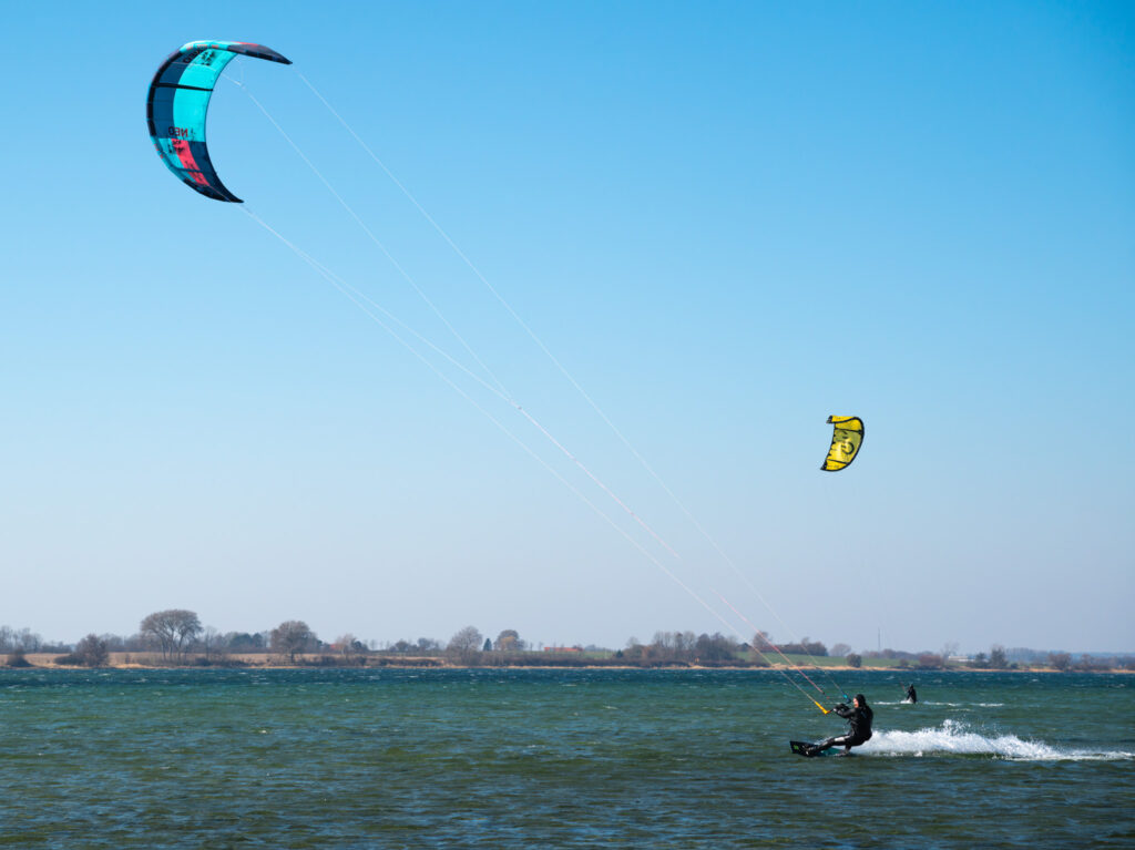 Dragesurfer / Kite surfer, (total)