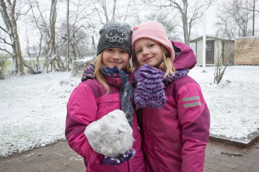 Snevejrspiger / Snow girls