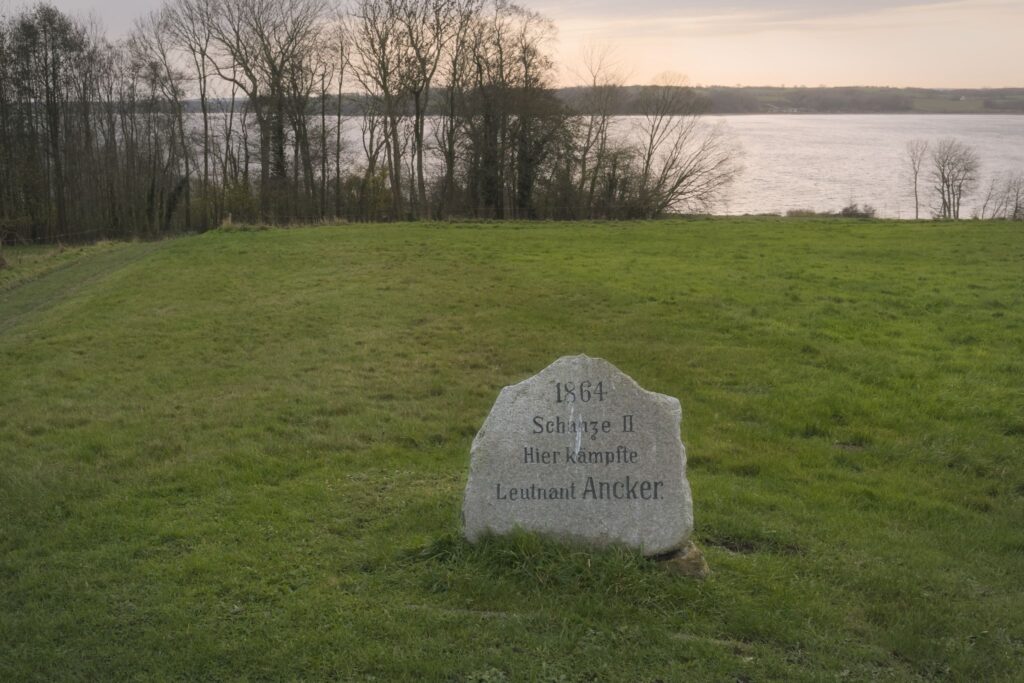 Løjtnant Anker, Skanse 2 / Leutnant Ancker, Schanze II